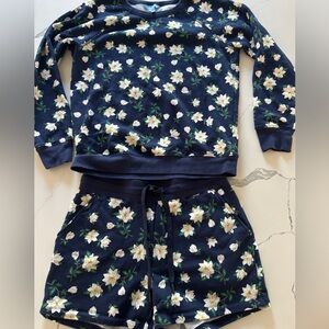 Floral Draper James Set - Navy and White